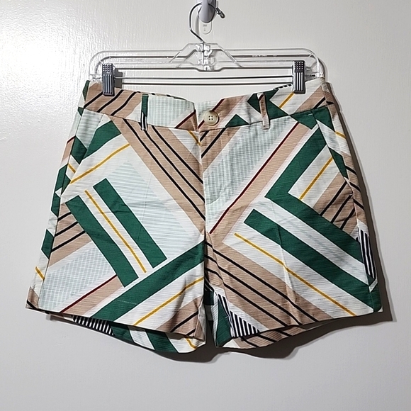 Ann Taylor Geometric 6" short w/ pockets - Picture 1 of 4